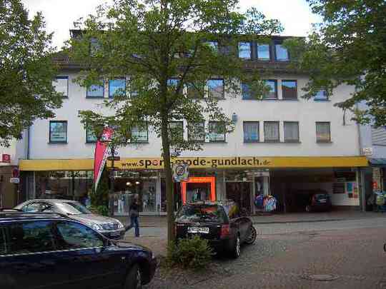 Mehrfamilienhaus